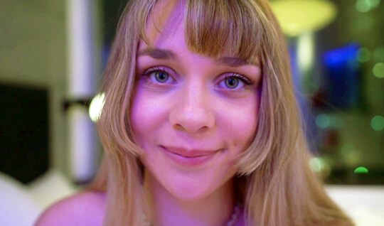 Секс это хорошо, но когда едешь не трахаться, а работать так гораздо хусми