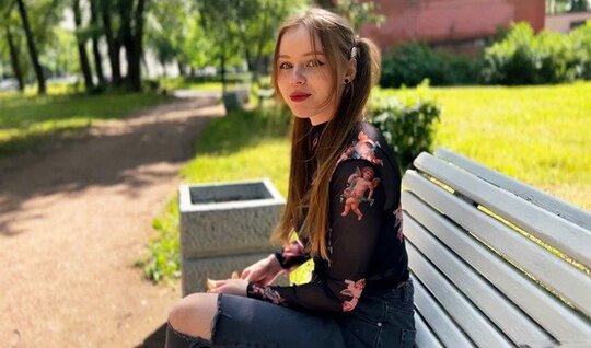 Девушка не осталась без секса, а ее подопечные без хлеба...